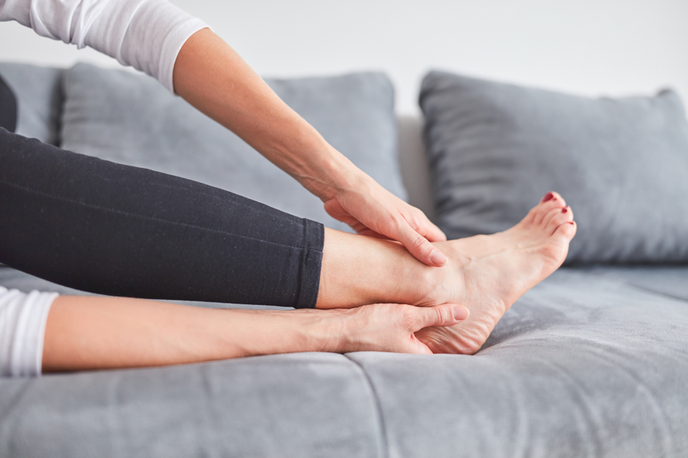 Why does my heel hurt? 5 top causes | HealthPartners Blog