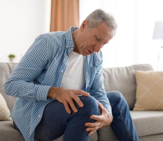 Hip and Back Pain After Total Knee Replacement
